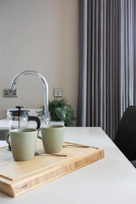 아파트 Skyline Serenity I Exquisite 3 Bedroom Ultra I Luxury Penthouse I Long Stay 벨파스트 영국