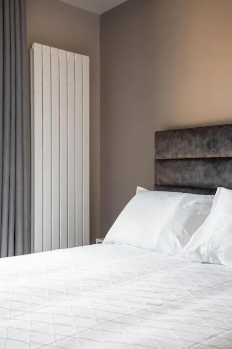 아파트 Skyline Serenity I Exquisite 3 Bedroom Ultra I Luxury Penthouse I Long Stay 벨파스트
